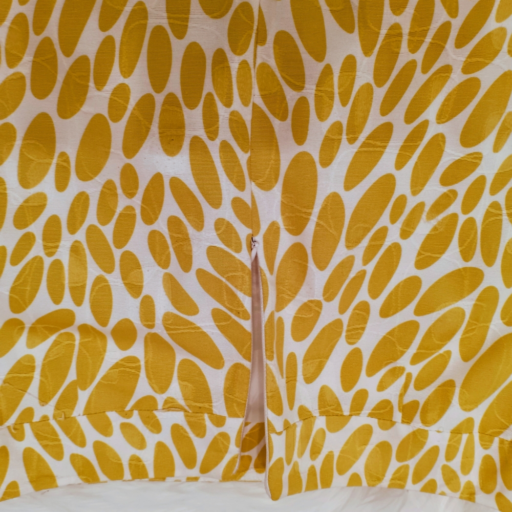 Yellow And White Patterned Blazer - image 5